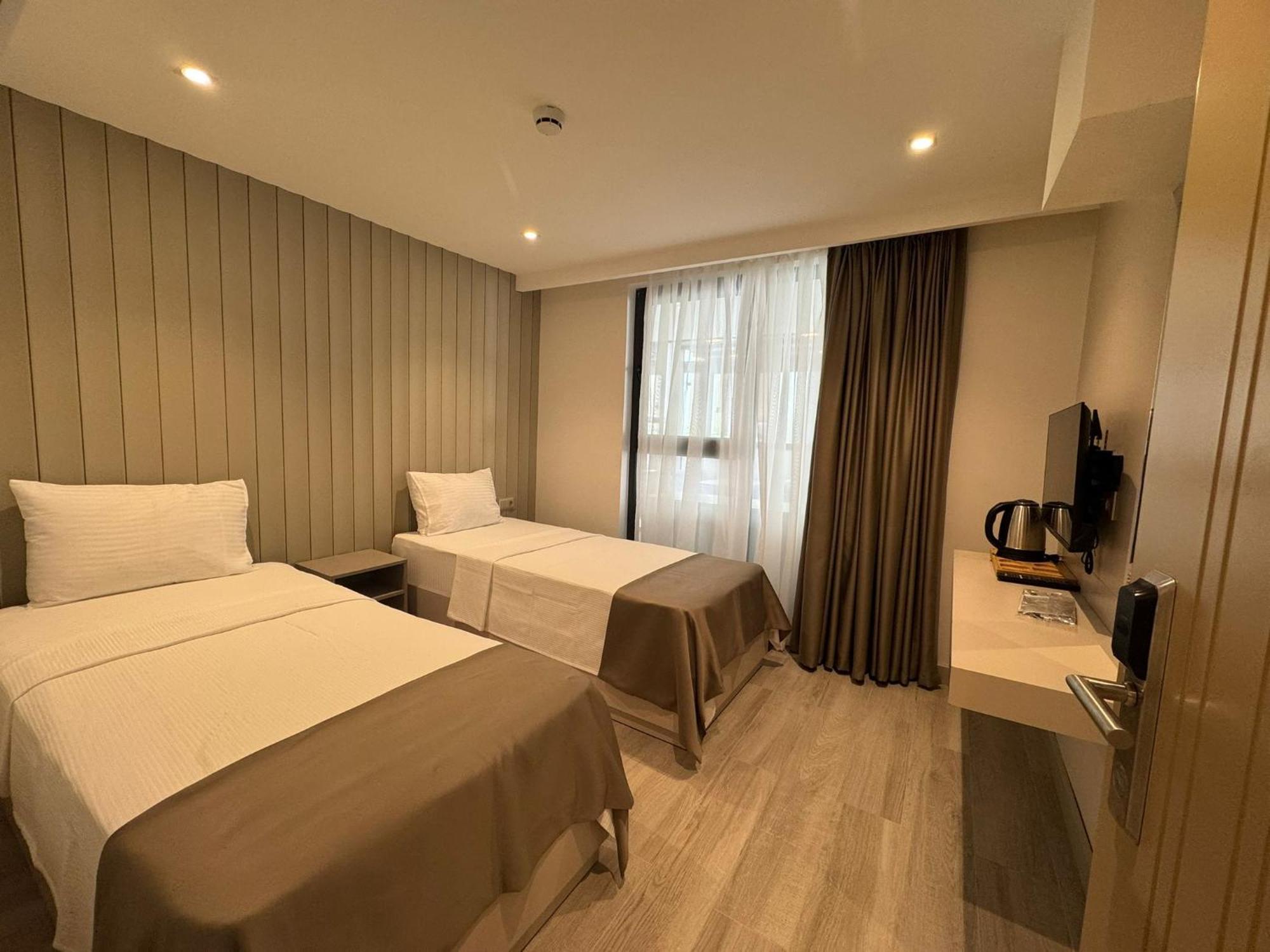 Mad Inn Lara Antalya Zewnętrze zdjęcie